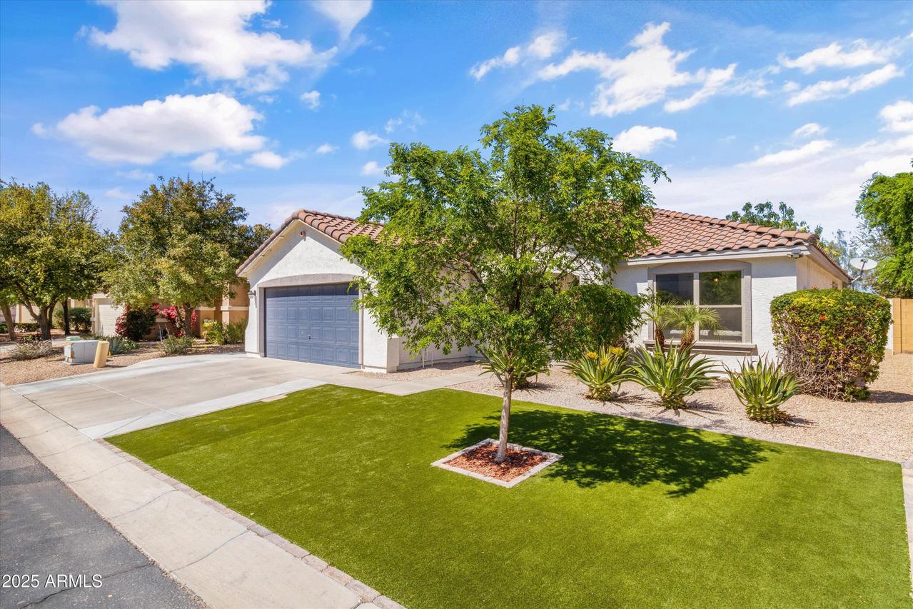 9028 E Obispo Ave., Mesa, AZ 85212