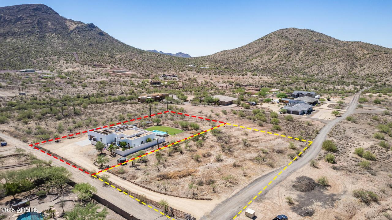 1615 E Honda Bow Rd., New River, AZ 85087