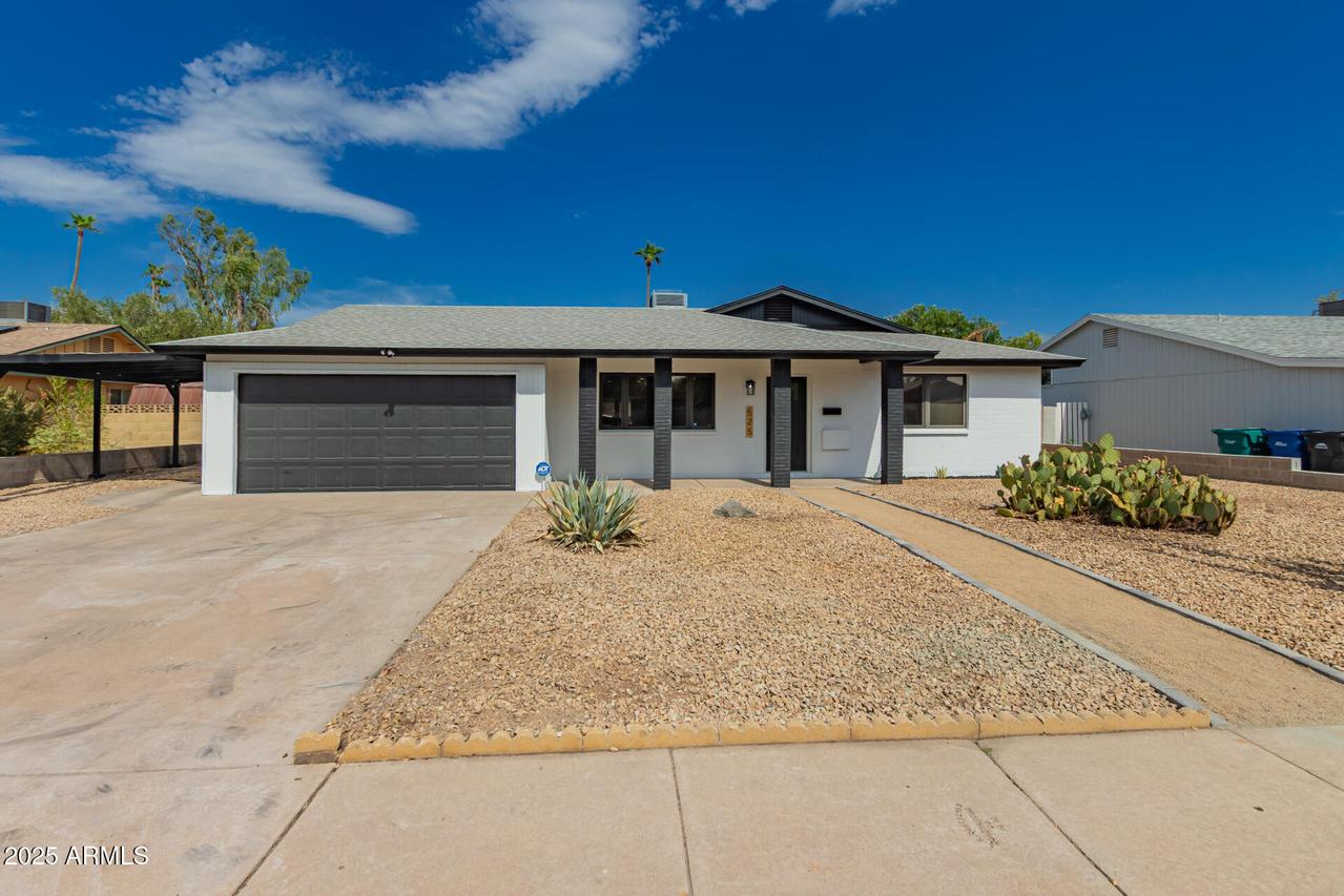 525 S Visalia, Mesa, AZ 85202