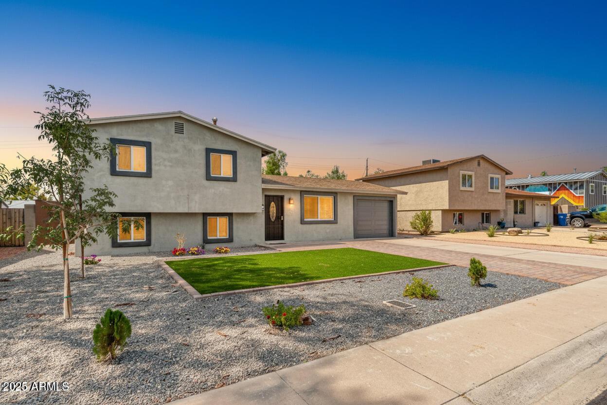 703 E Taylor St., Tempe, AZ 85288