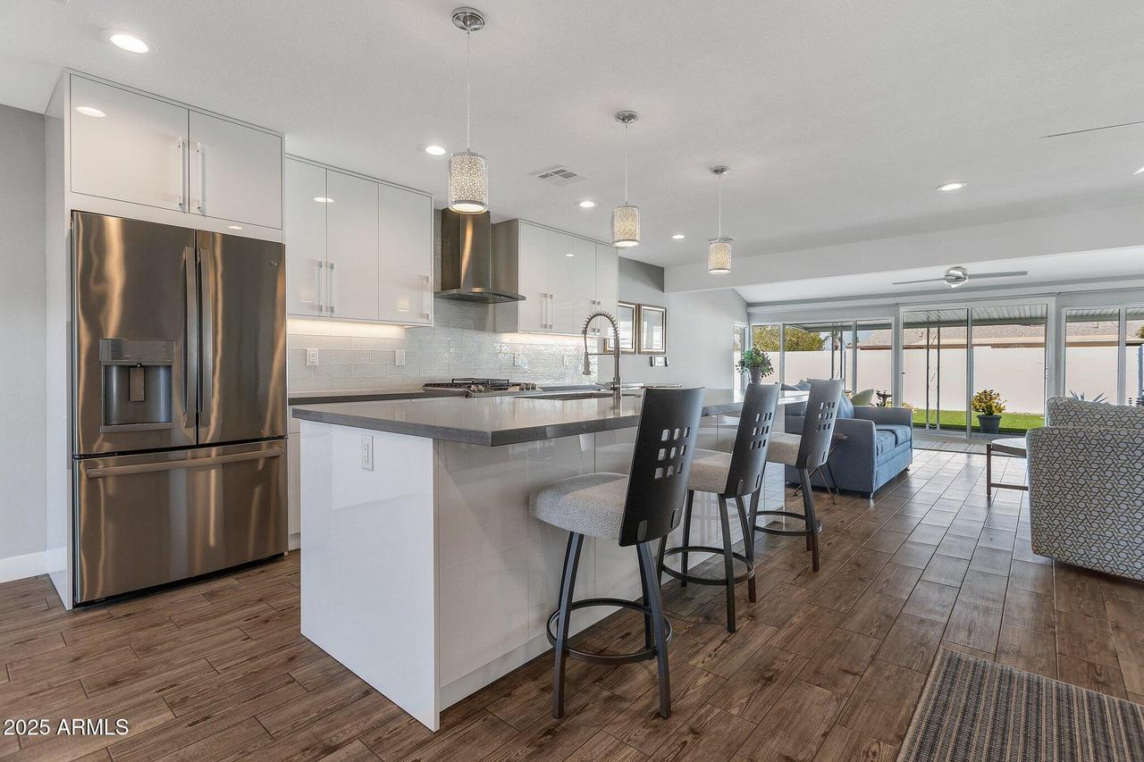 11050 W Cumberland Dr., Sun City, AZ 85351