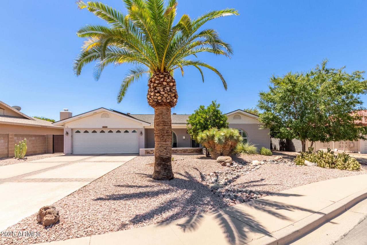 4529 E Farmdale Cir., Mesa, AZ 85206