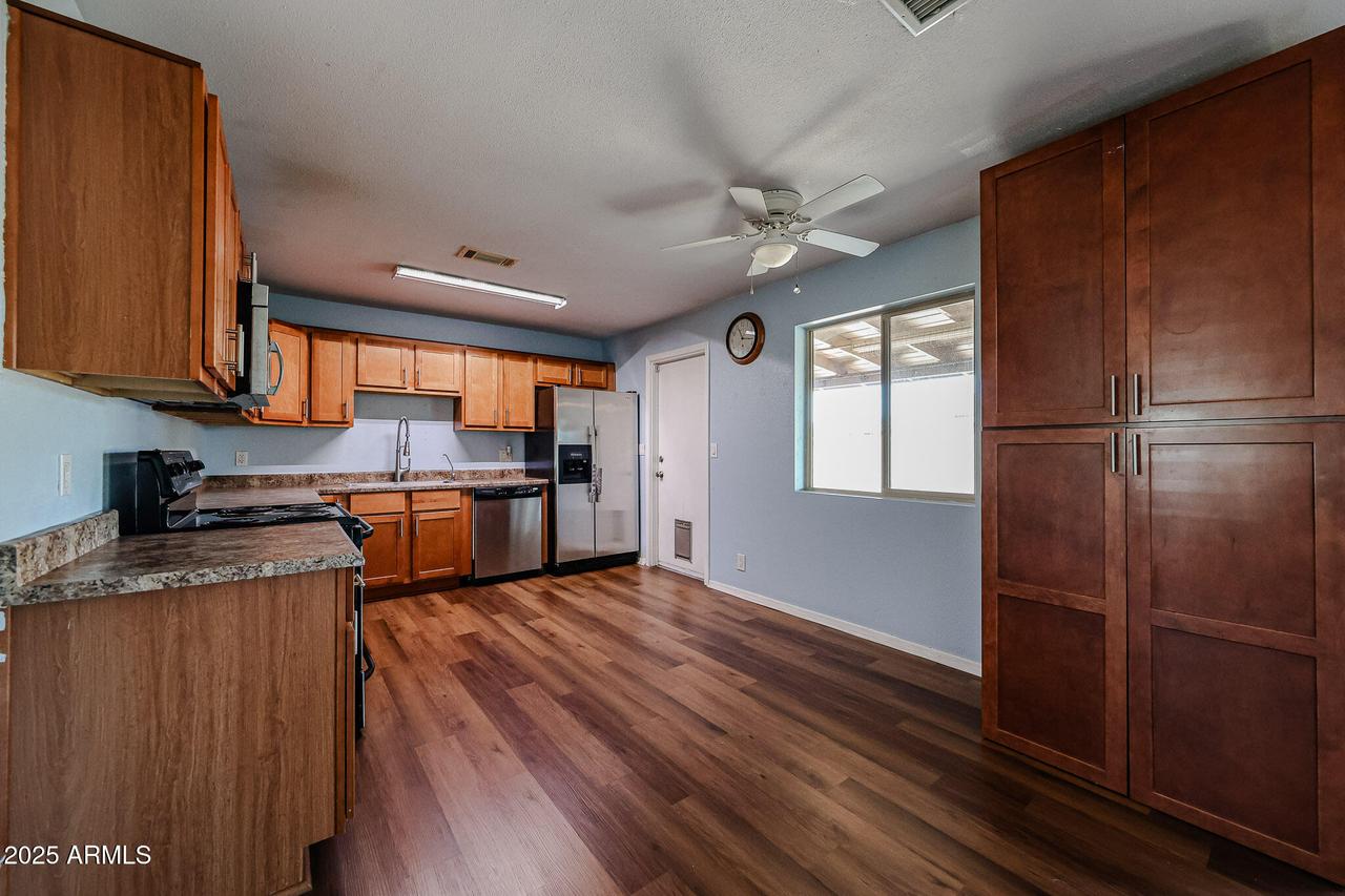 1816 E 2nd Ave., Mesa, AZ 85204