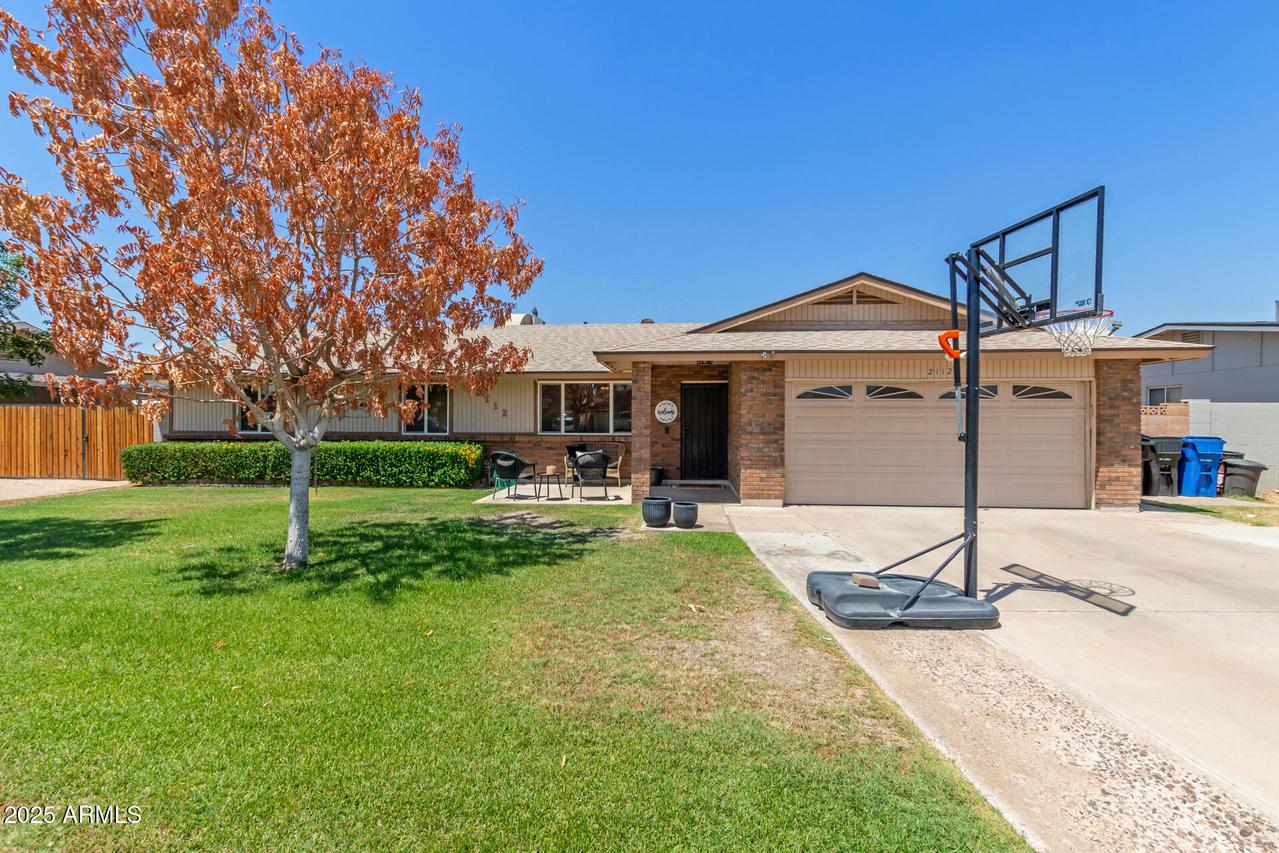 2112 E Decatur St., Mesa, AZ 85213