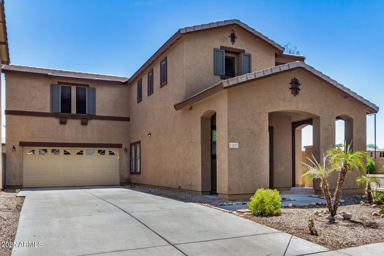 17187 N 185th Dr., Surprise, AZ 85374