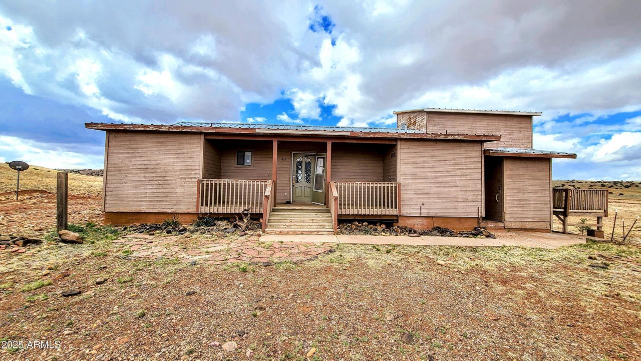 918 County Rd. #N8446, Concho, AZ 85924