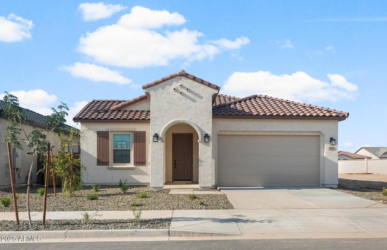 21302 E Cattle Dr., Queen Creek, AZ 85142