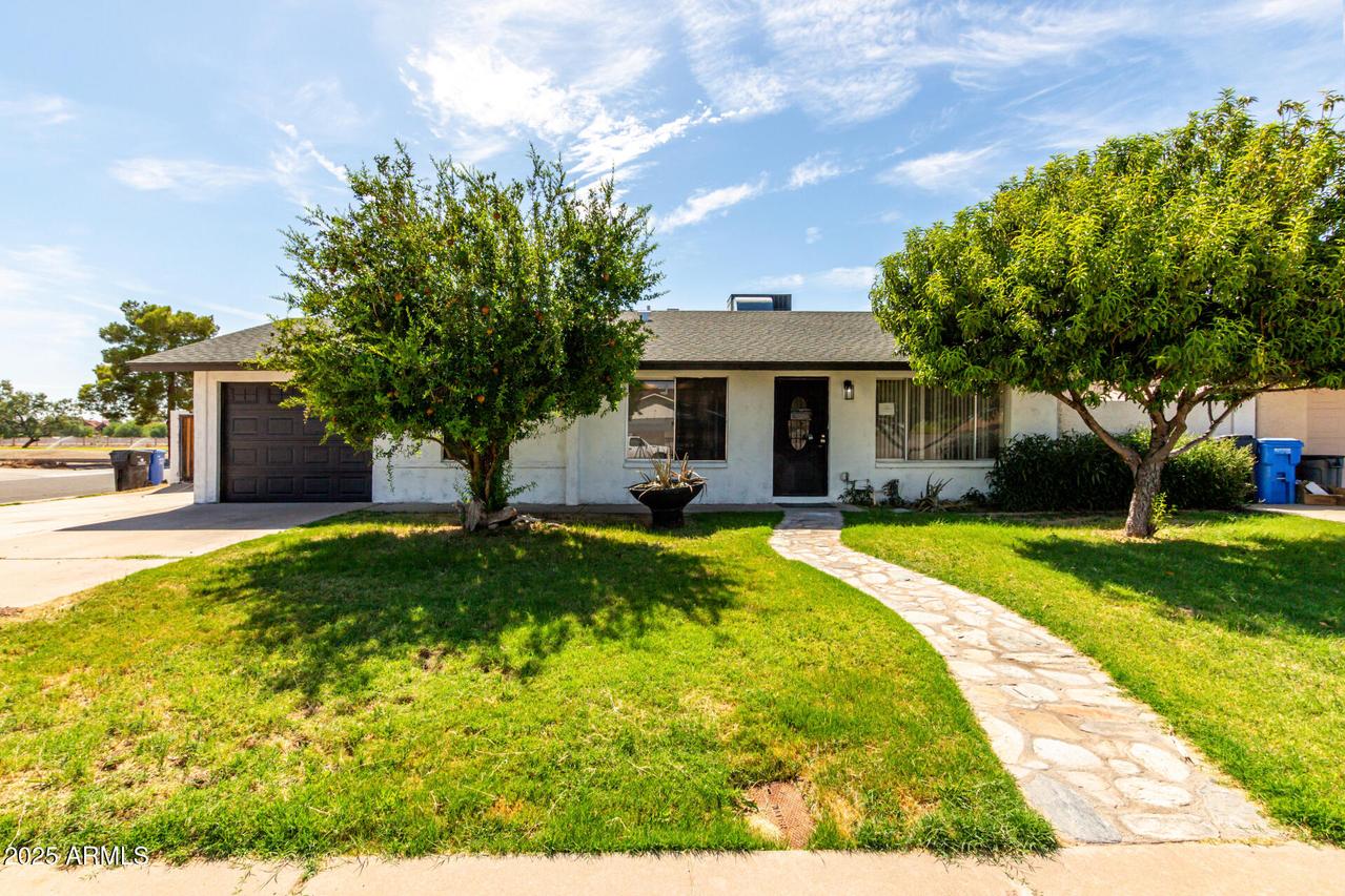 12418 N 24th Ave., Phoenix, AZ 85029