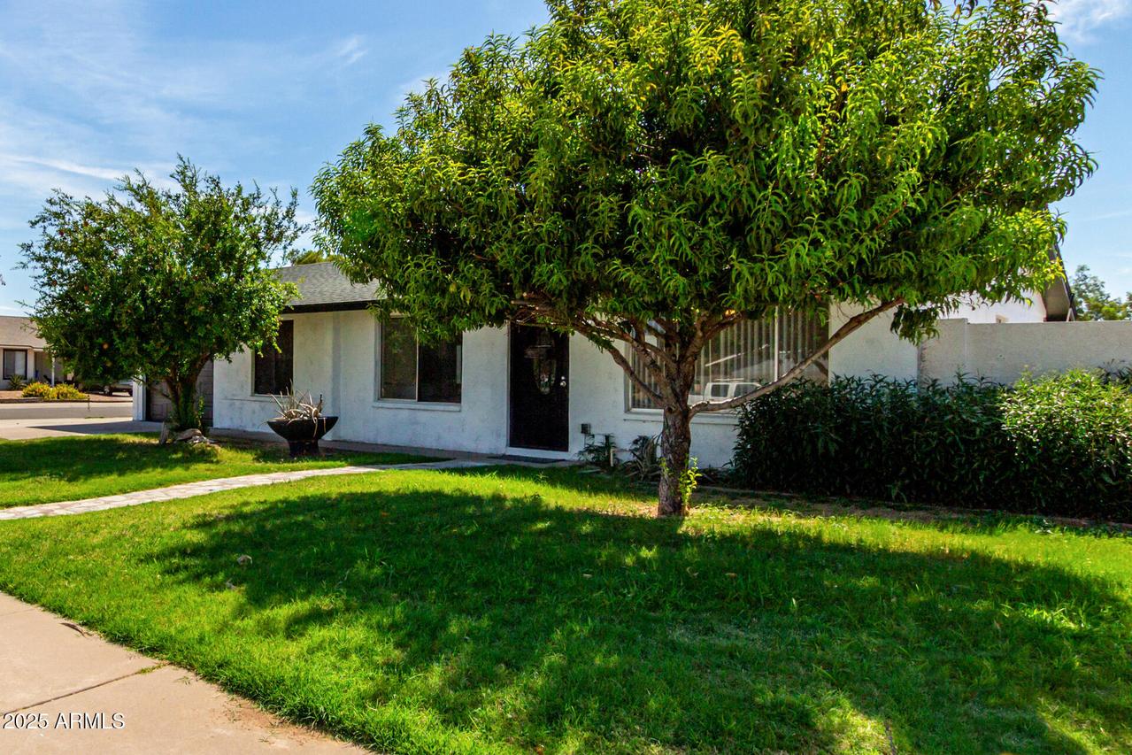 12418 N 24th Ave., Phoenix, AZ 85029