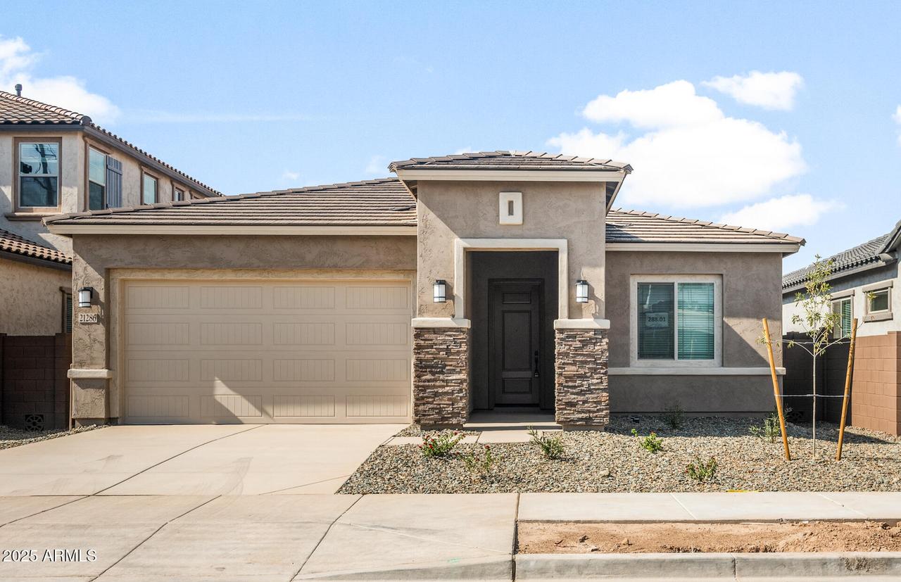 21286 E Cattle Dr., Queen Creek, AZ 85142