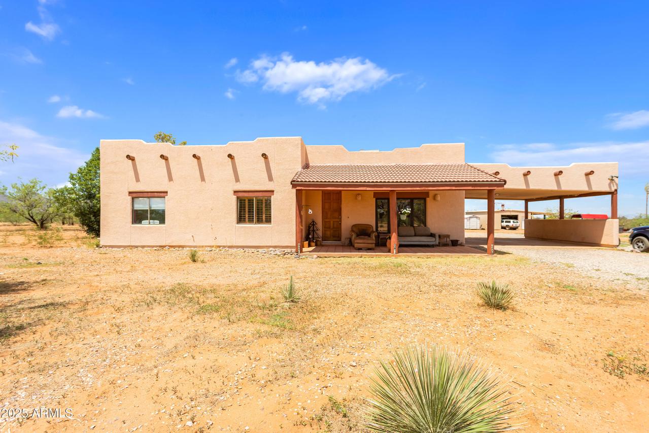 2031 W Cougar Pl., Huachuca City, AZ 85616