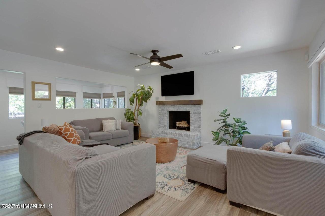 75 Willow Way, Sedona, AZ 86336