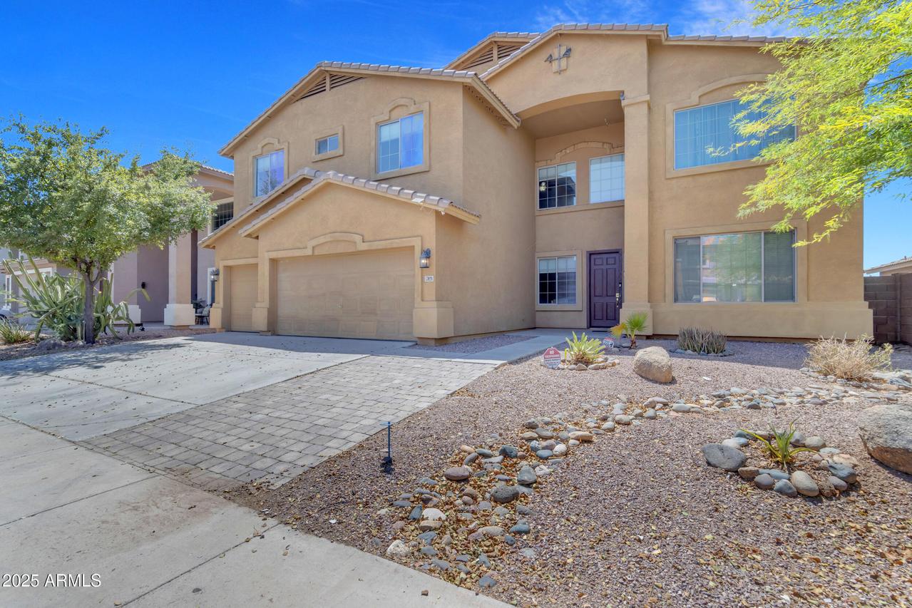 7028 S 58th Ave., Laveen, AZ 85339
