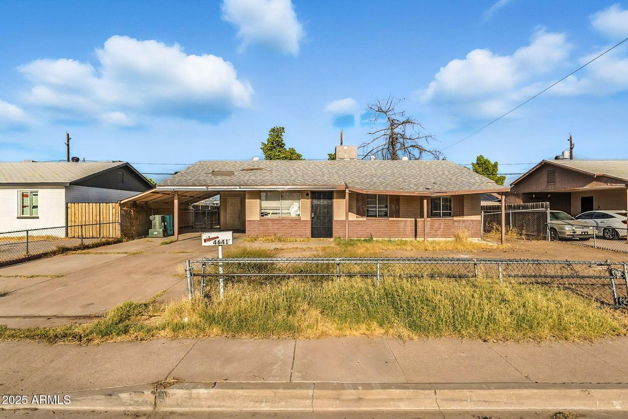 4641 N 71st Ave., Phoenix, AZ 85033