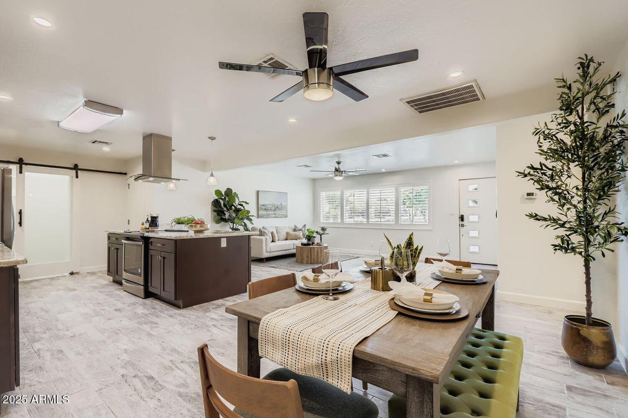 1421 W Orange Dr., Phoenix, AZ 85013