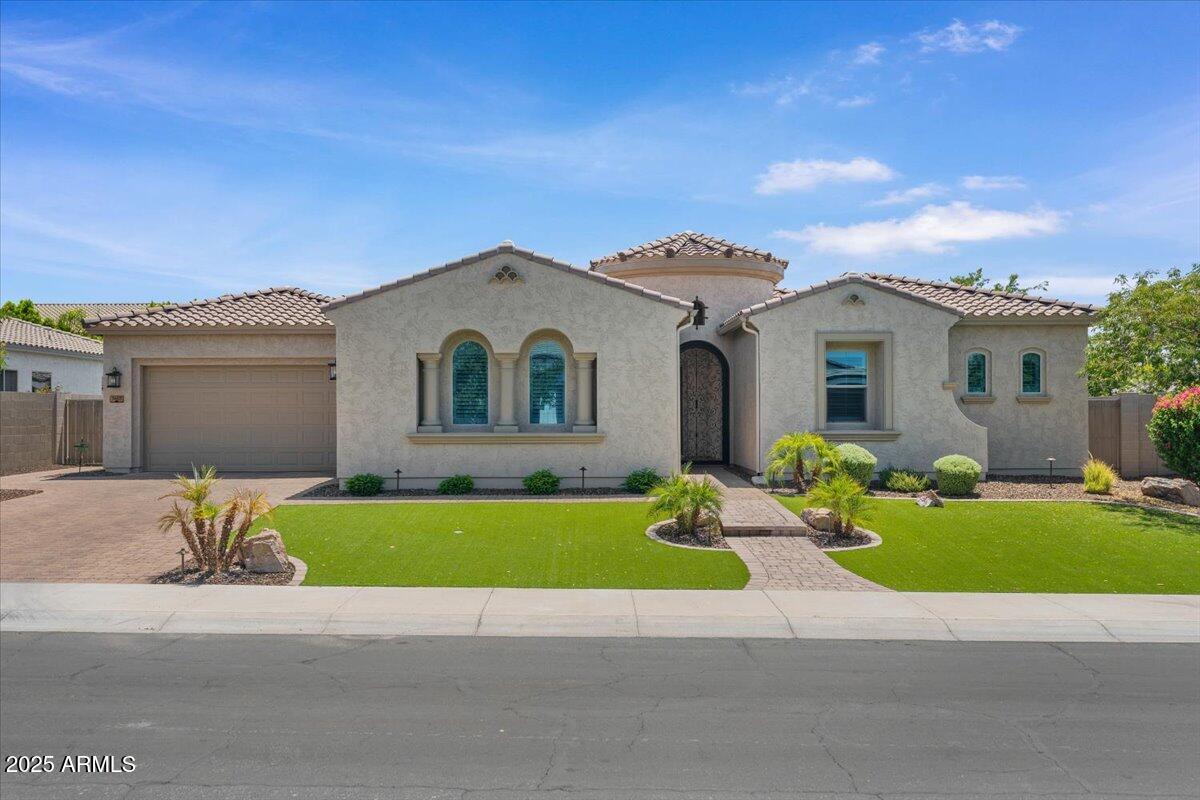 3663 E Strawberry Dr., Gilbert, AZ 85298