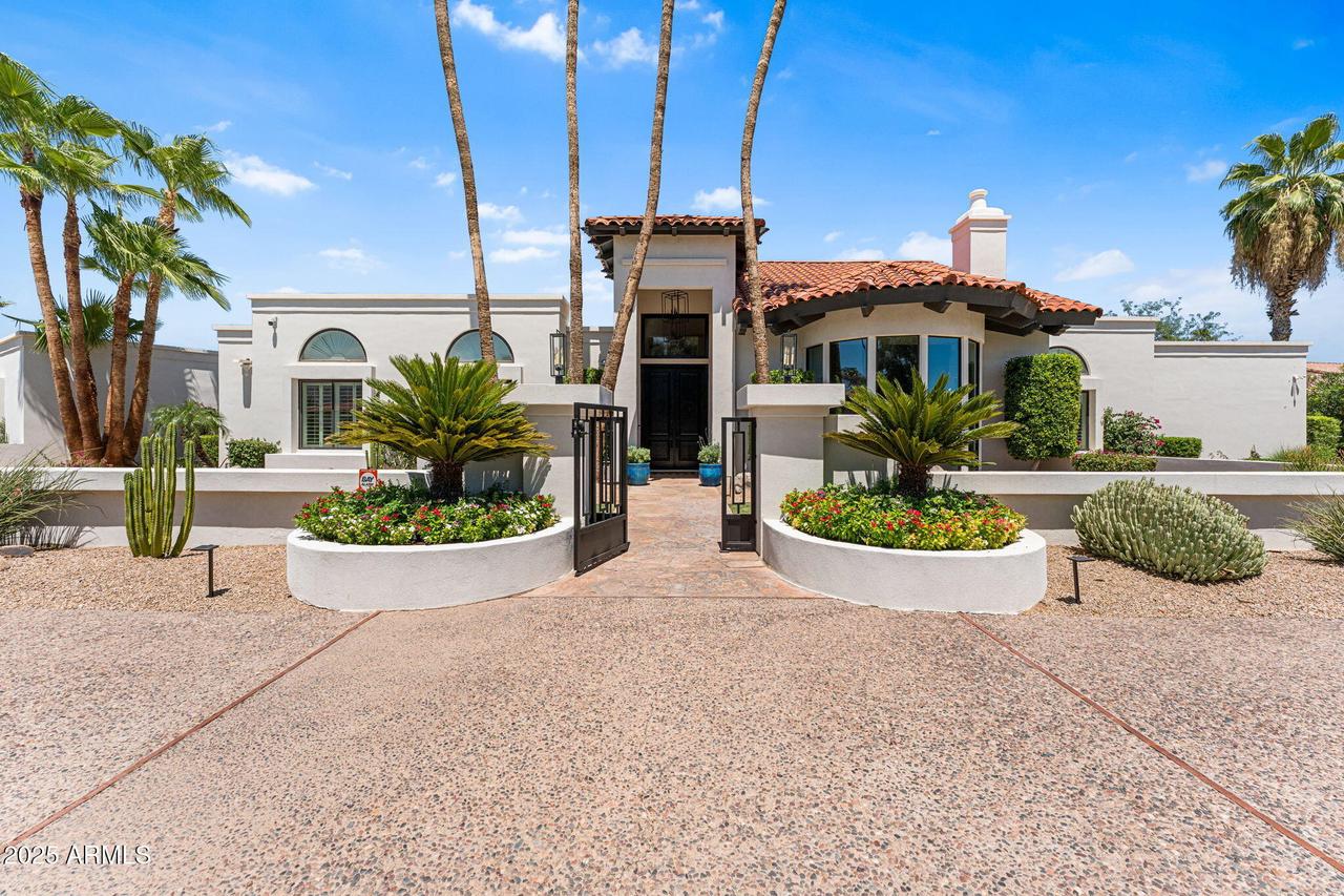 8701 N 64th Pl., Paradise Valley, AZ 85253