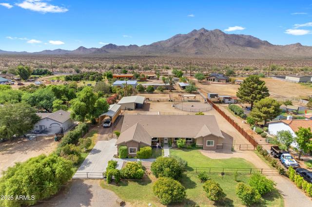 New Homes with Master Bedrooms on the 1st Floor That Attend Queen Creek High School: August 2nd to August 8th