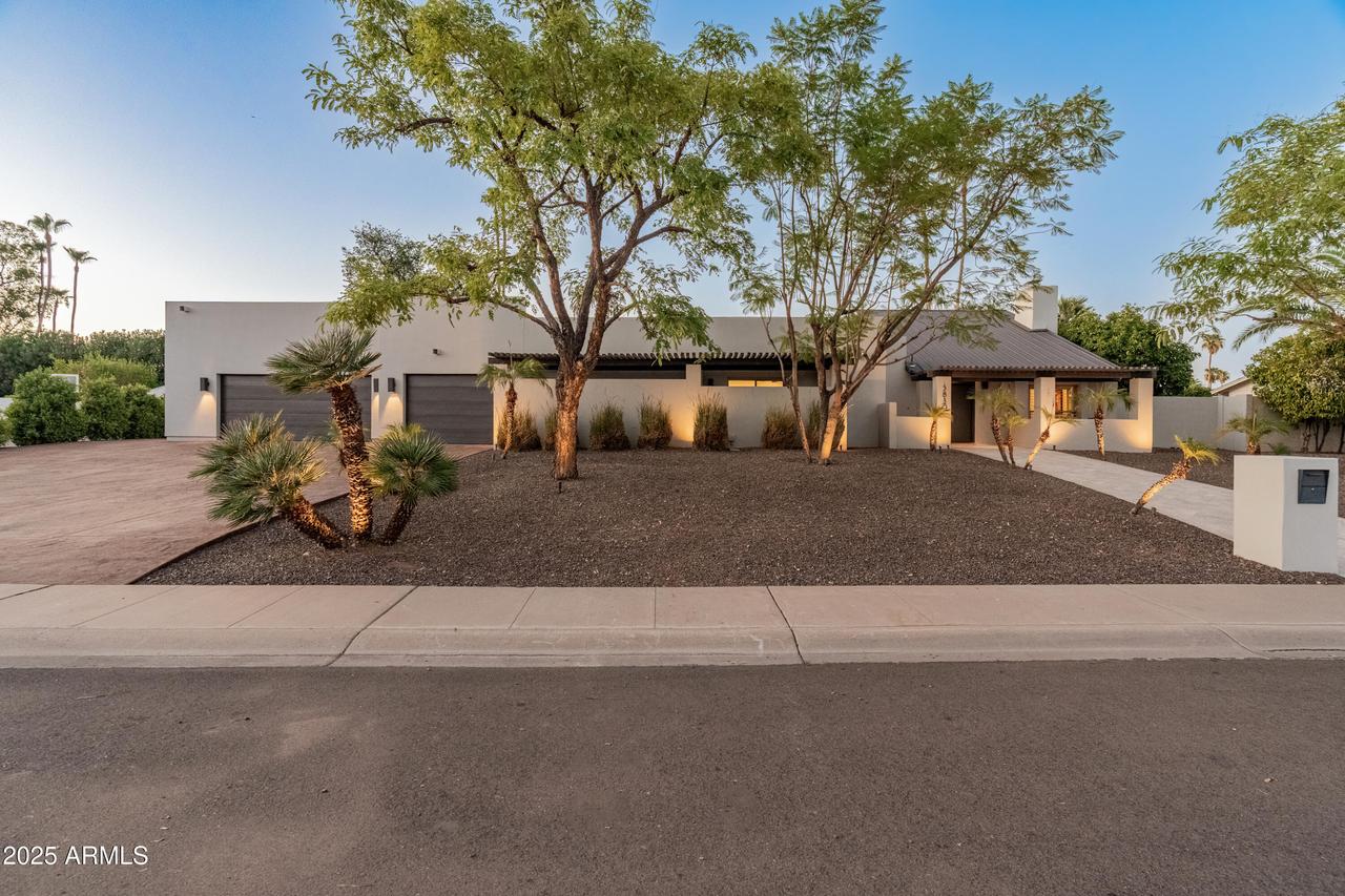5830 E Bloomfield Rd., Scottsdale, AZ 85254