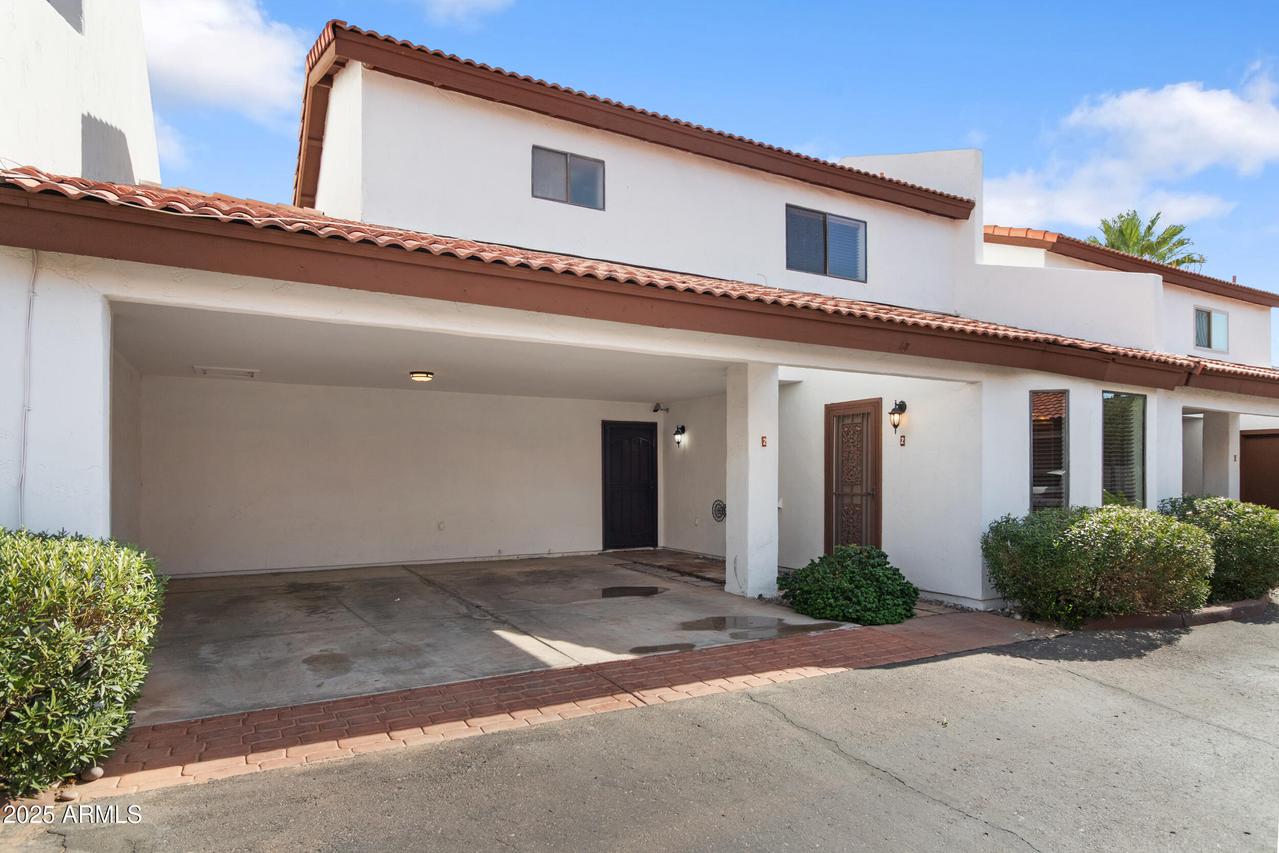 3201 N 38th St. #2, Phoenix, AZ 85018