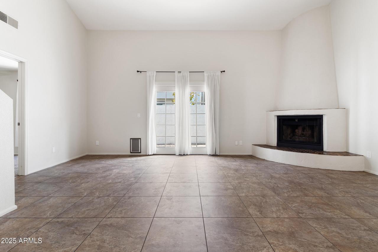 3201 N 38th St. #2, Phoenix, AZ 85018