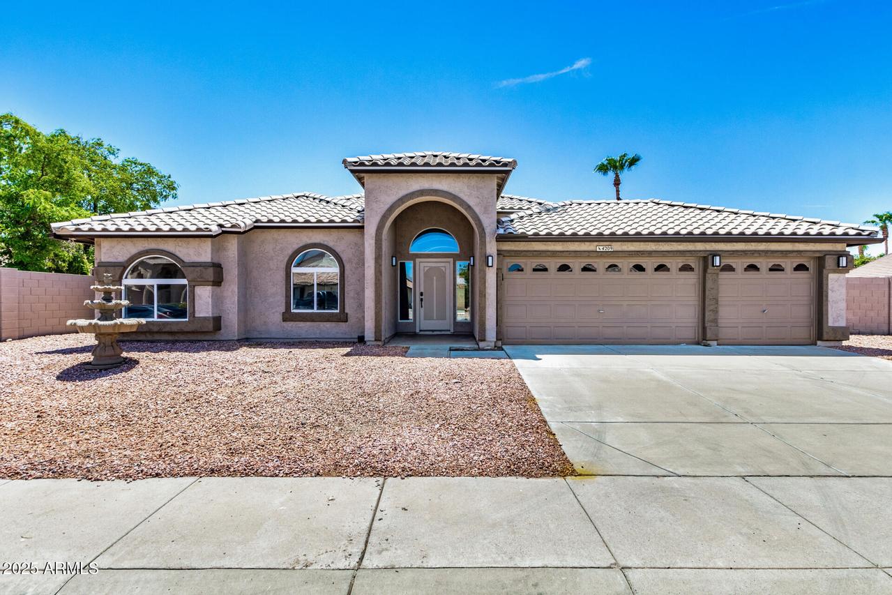 4209 W Marco Polo Rd., Glendale, AZ 85308