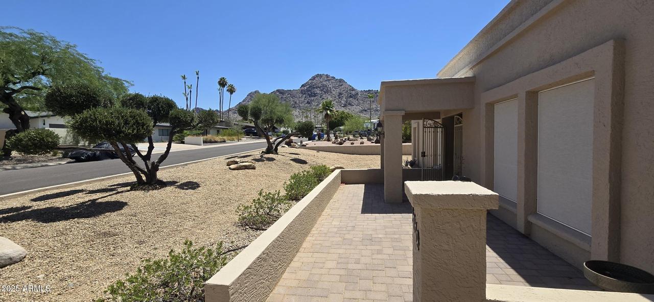2019 E Gardenia Ave., Phoenix, AZ 85020