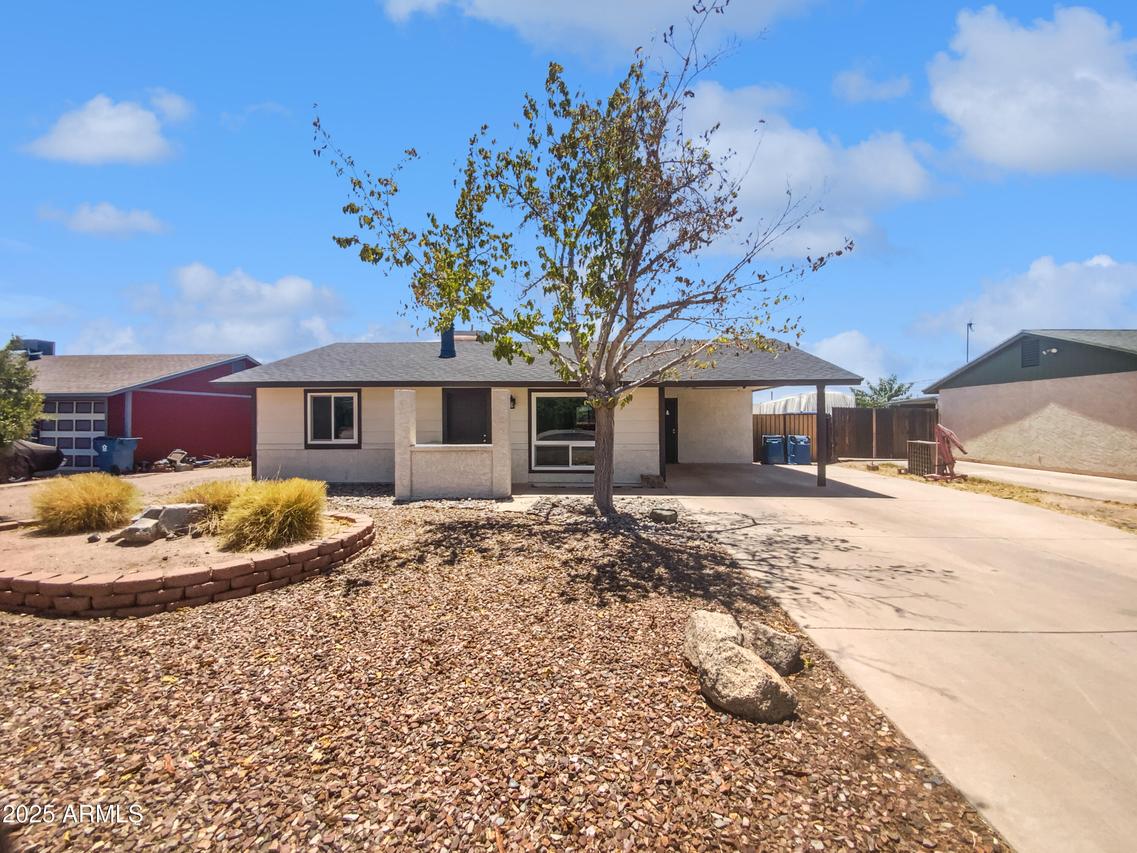 261 W 21st Ave., Apache Junction, AZ 85120