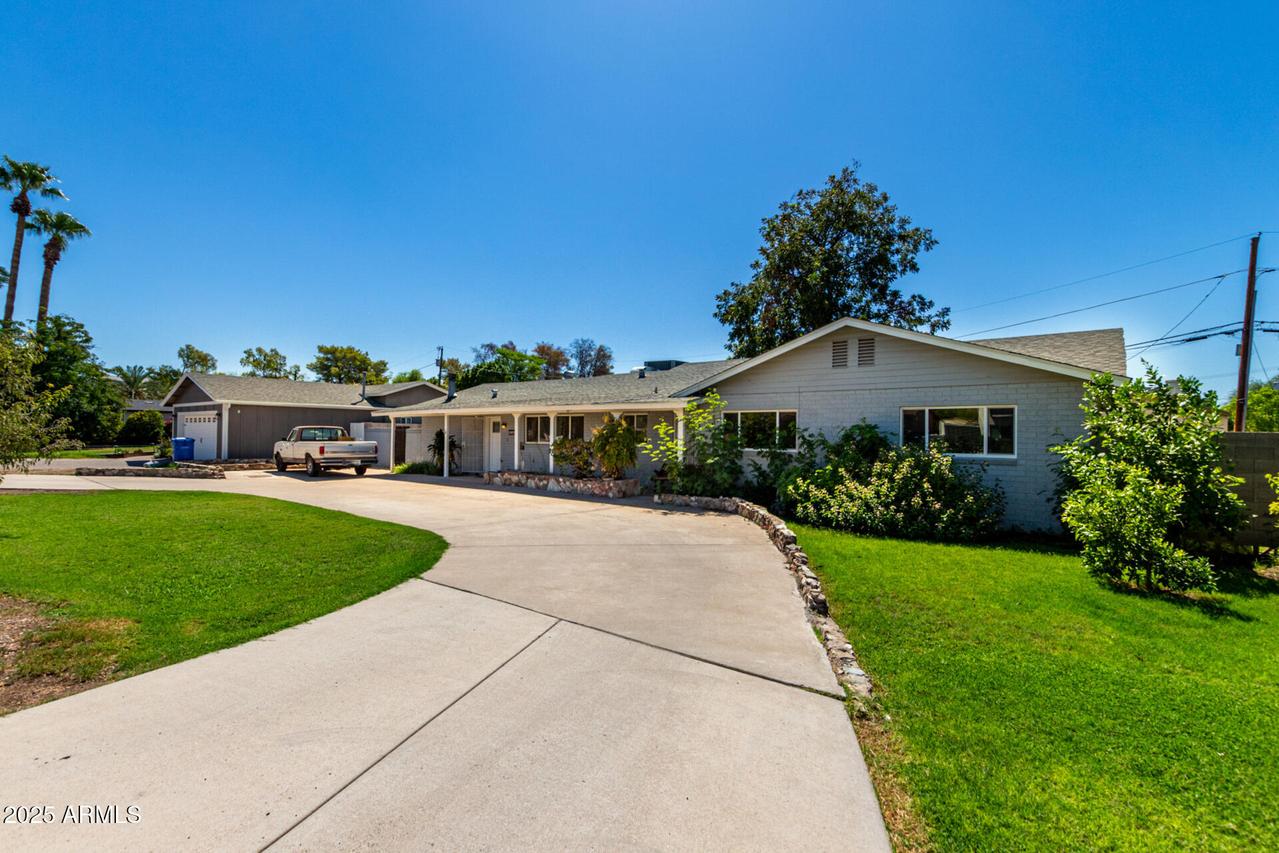 3101 E Campbell Ave., Phoenix, AZ 85016