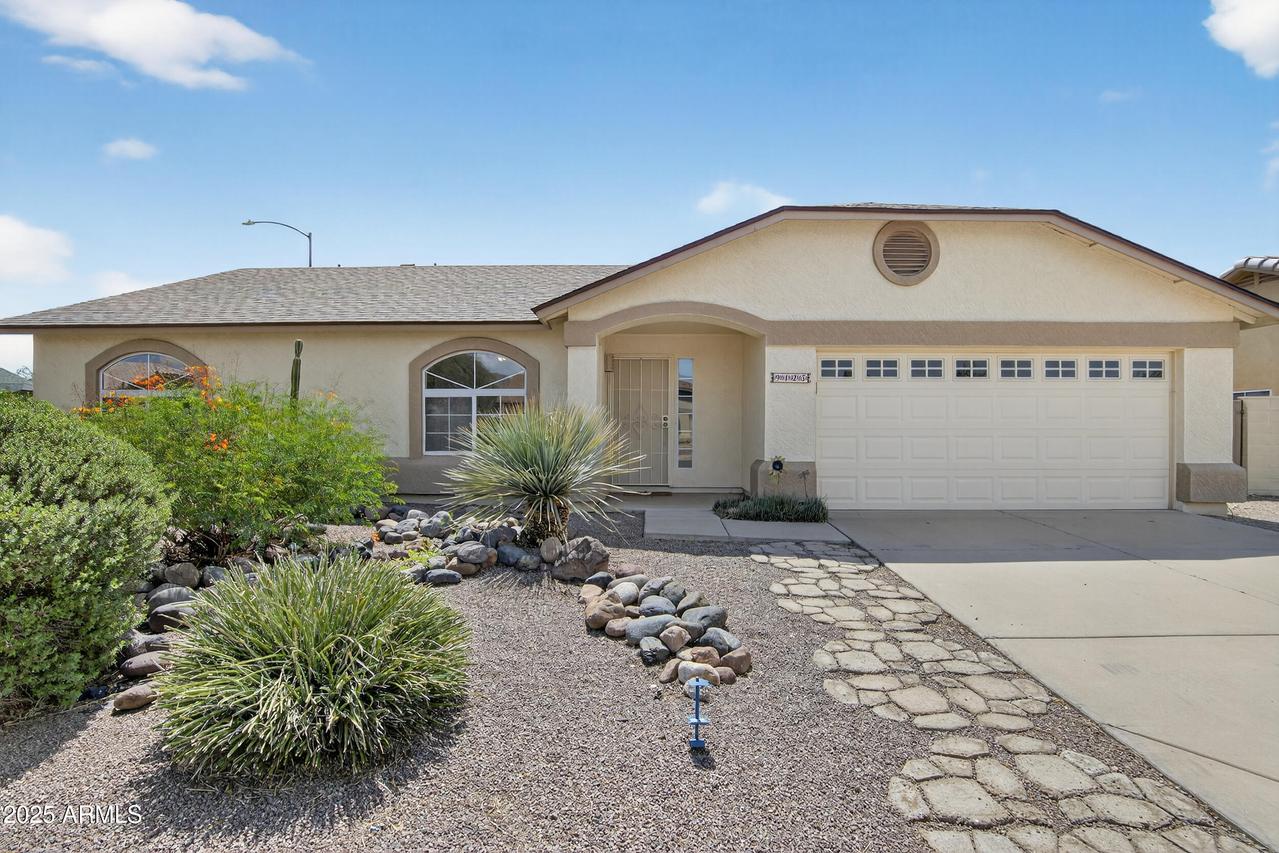 9425 E Ensenada St., Mesa, AZ 85207