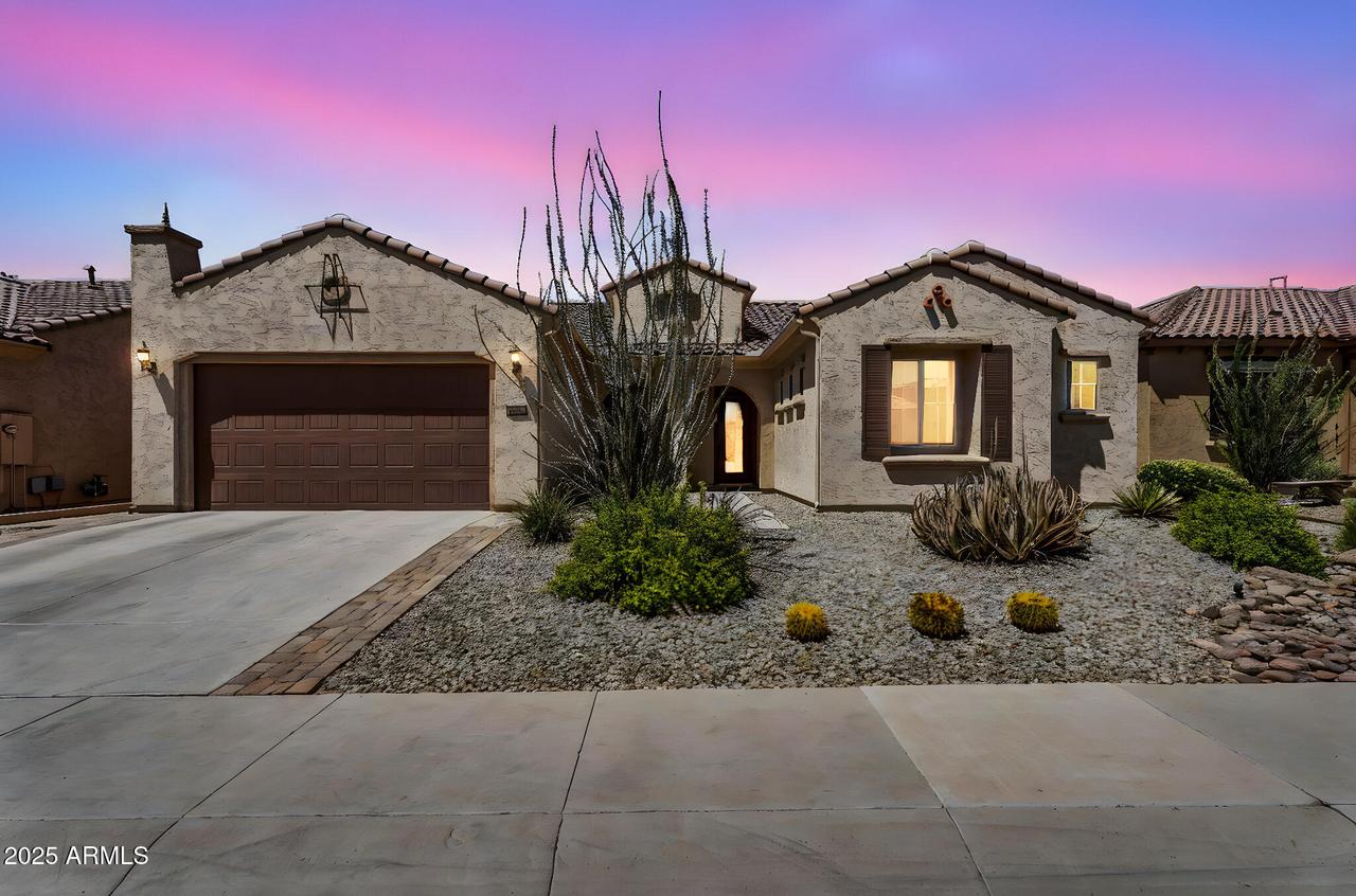 3932 E Torrey Pines Ln., Chandler, AZ 85249