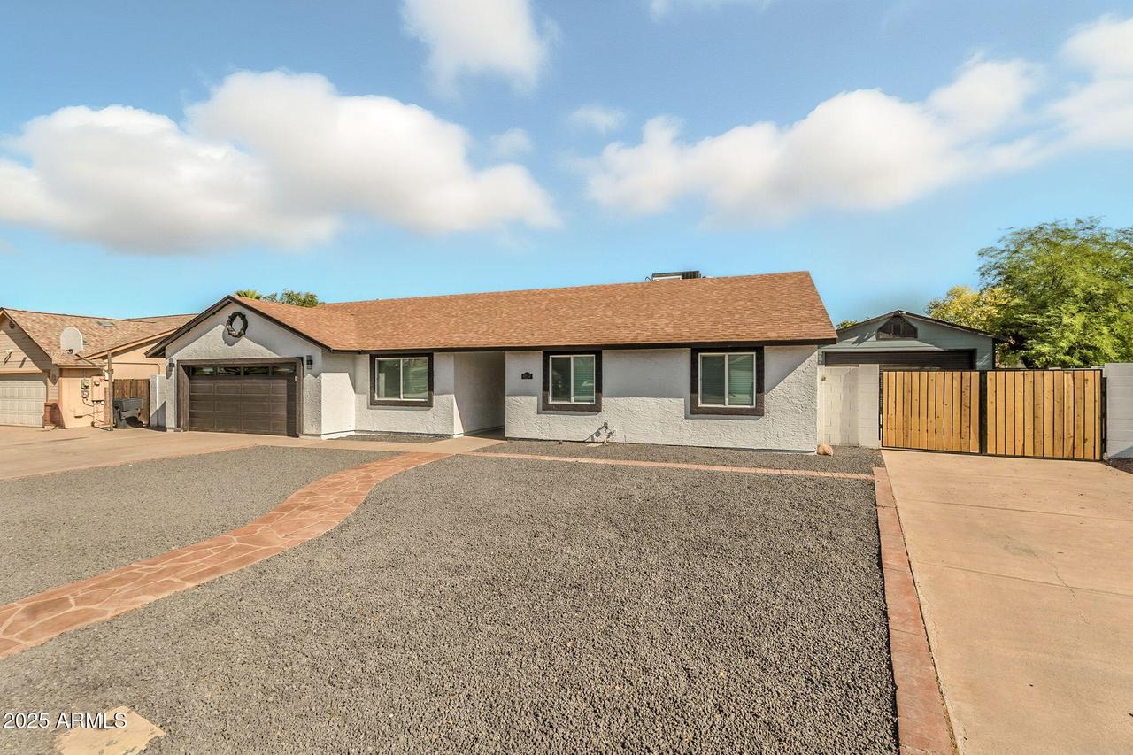 6254 E Indigo St., Mesa, AZ 85205