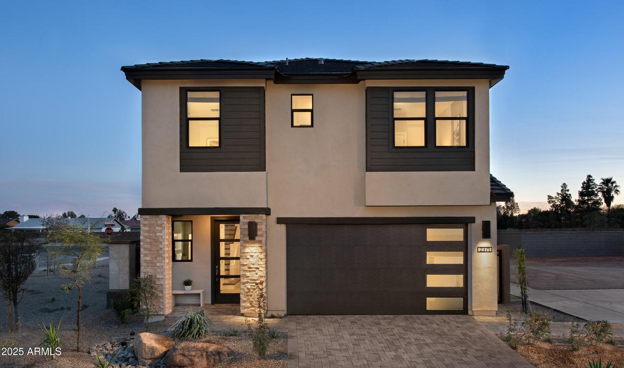 2371 W Los Arboles Pl., Chandler, AZ 85224