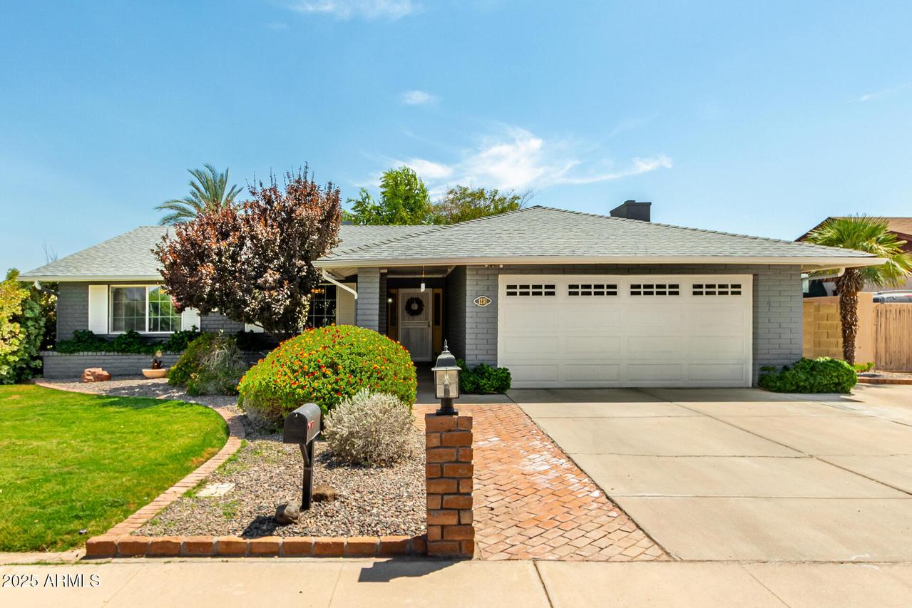 1201 W Loughlin Dr., Chandler, AZ 85224