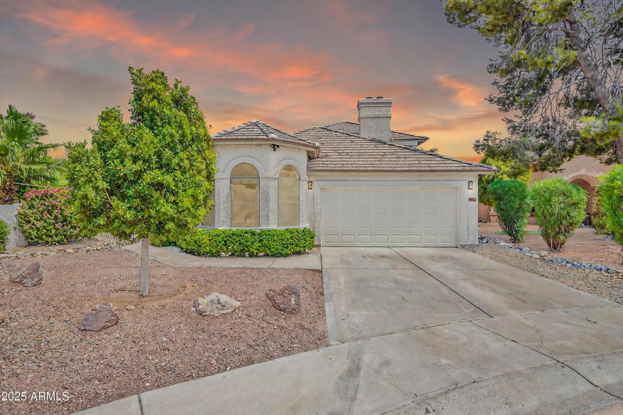 18651 N 70th Ave., Glendale, AZ 85308