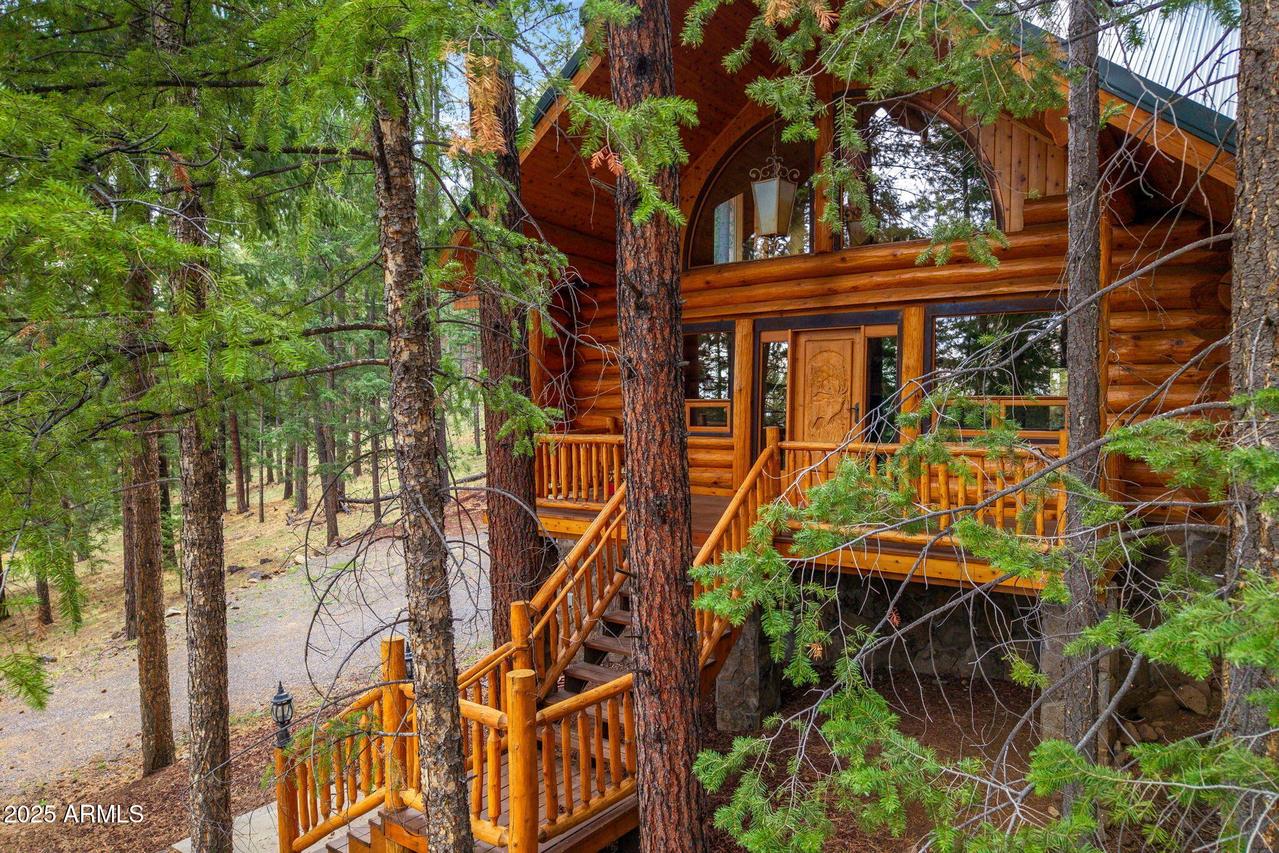 30 County Road N1068, Greer, AZ 85927