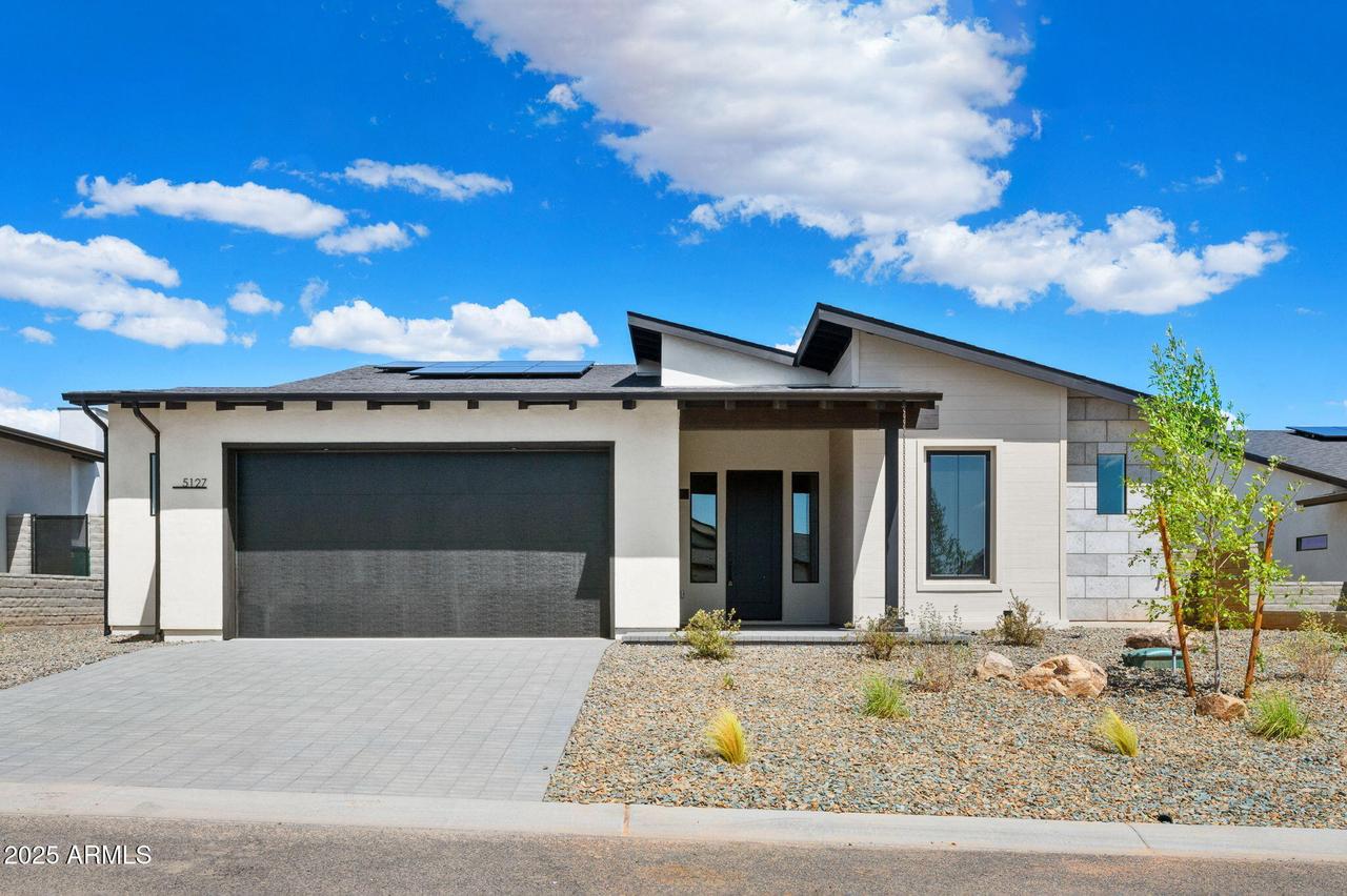 5127 N Hugo St., Prescott Valley, AZ 86314