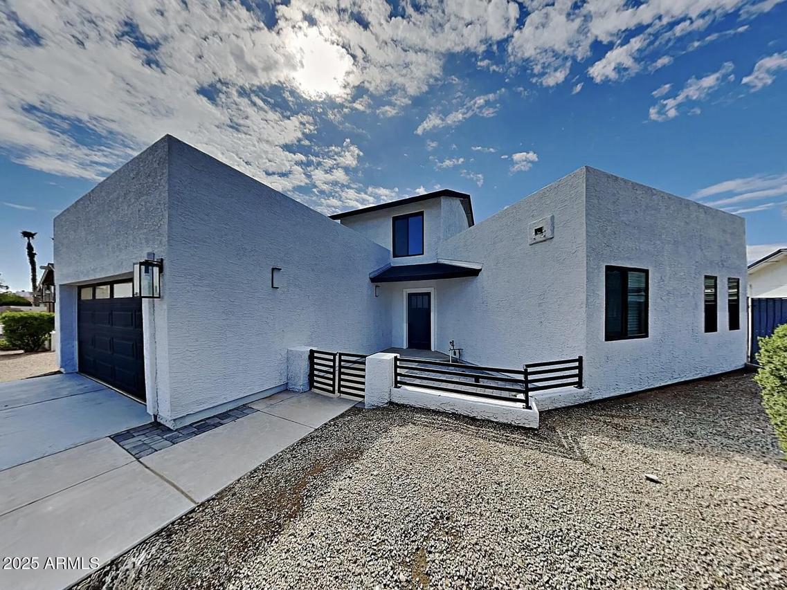 10307 W Campbell Ave., Phoenix, AZ 85037
