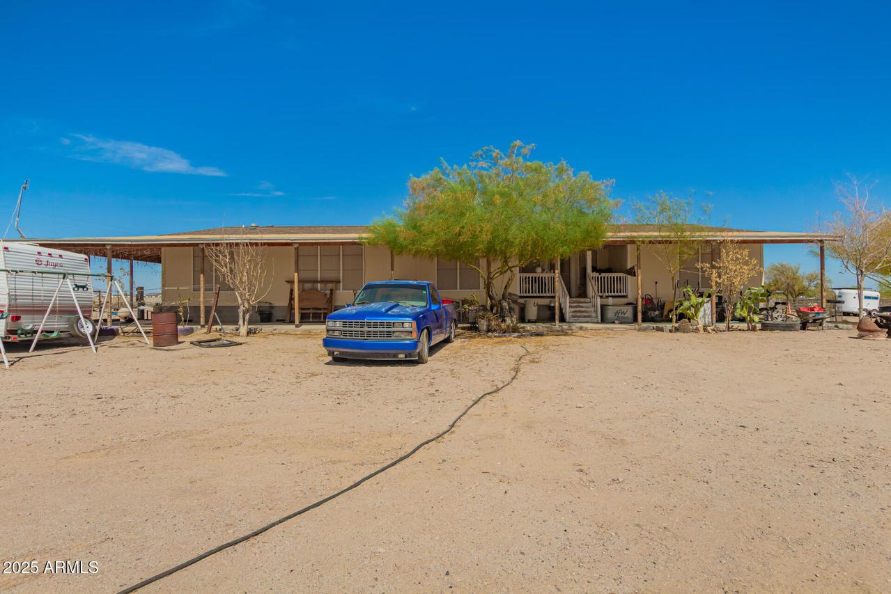 37203 W Hilton Ave., Tonopah, AZ 85354