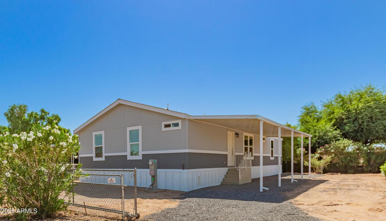 7633 E Harmony Ave., Mesa, AZ 85209