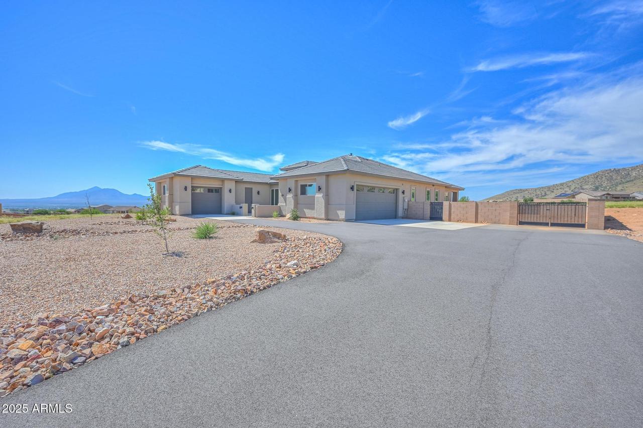 6210 E Red Oak Cir., Hereford, AZ 85615