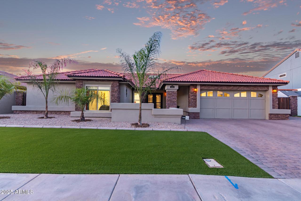 1460 N Desoto St., Chandler, AZ 85224