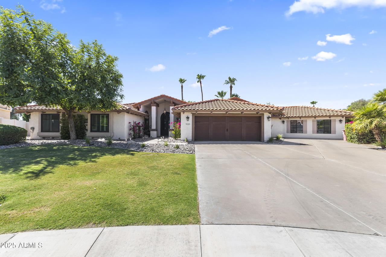 9220 N 83rd St., Scottsdale, AZ 85258