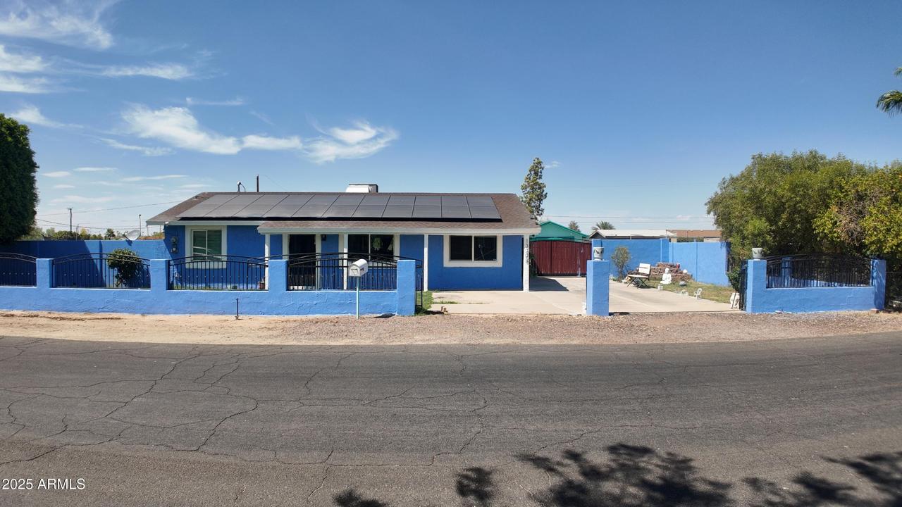 13208 W Tuckey Ln., Glendale, AZ 85307