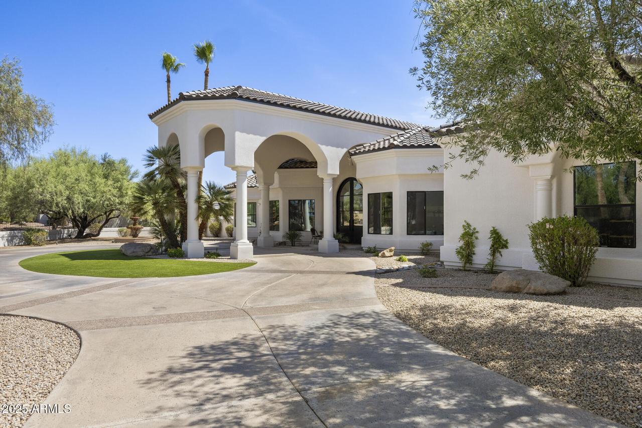 13427 N 84th St., Scottsdale, AZ 85260