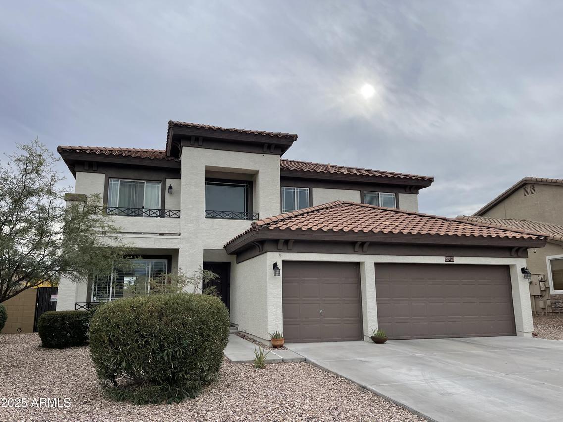 22011 W Moonlight Path, Buckeye, AZ 85326