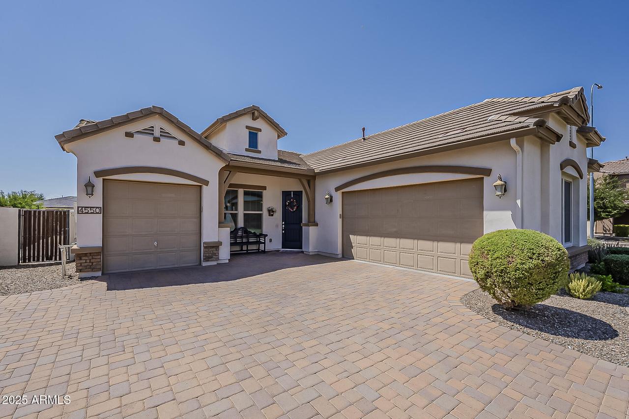 4550 S Big Horn Dr., Chandler, AZ 85249