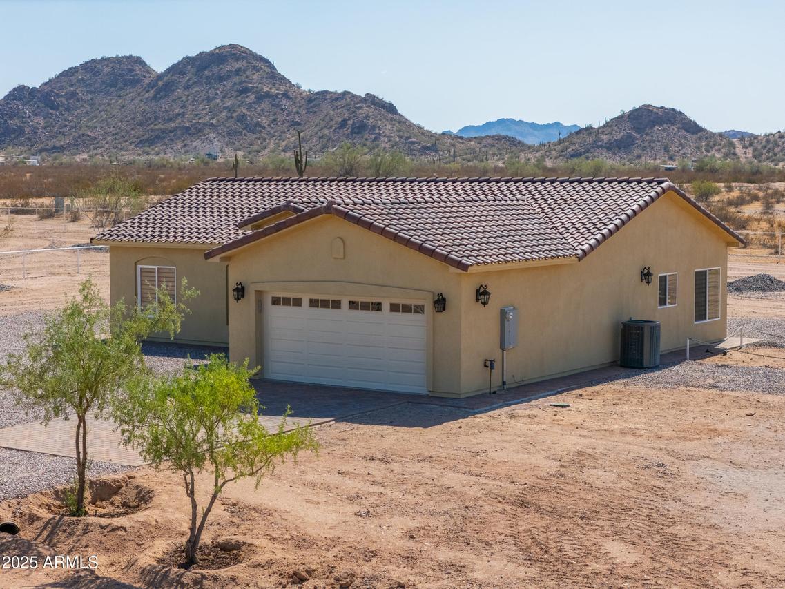 158 N Pettoshas Dr., Maricopa, AZ 85139