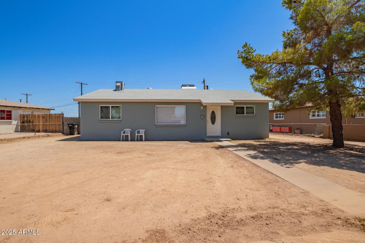 2917 W Diana Ave., Phoenix, AZ 85051