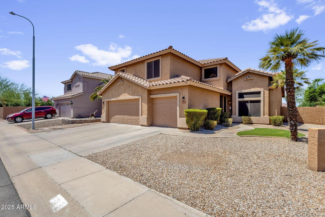 3980 S Holguin Way, Chandler, AZ 85248